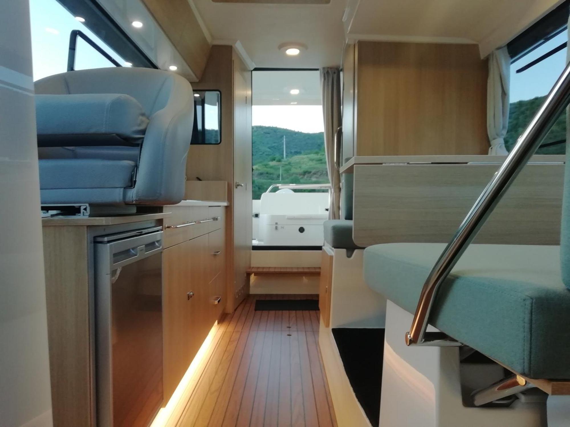 Koolhouse Boat Hotel วีลาโนวา เจ ฟอสโก ภายนอก รูปภาพ