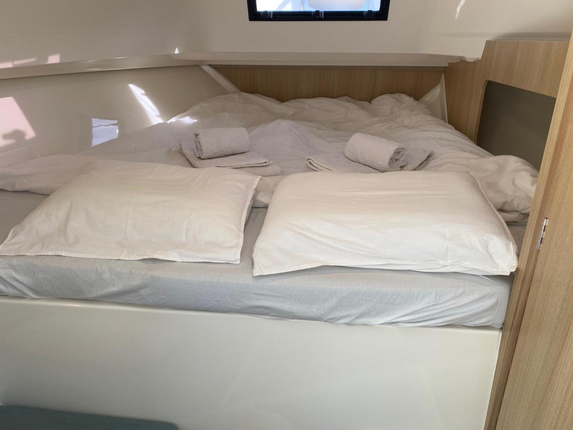 Koolhouse Boat Hotel วีลาโนวา เจ ฟอสโก ภายนอก รูปภาพ